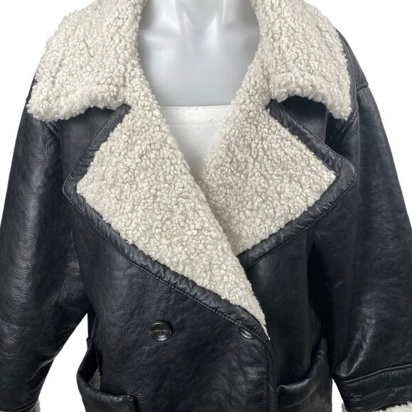 Free People Kaja Black Vegan Leather Sherpa Double Breasted Peacoat Jacket Sz L - Picture 3 of 4